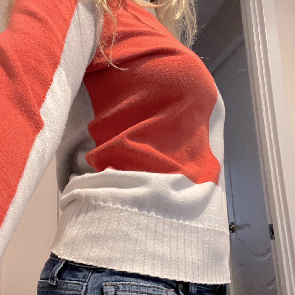 Sweater - Picture 2 of 5